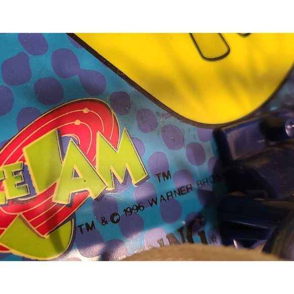 vintage 1996 Warner Brothers Space Jam Bugs Basketball Goal Net Hoop SPALDING - Picture 9 of 12